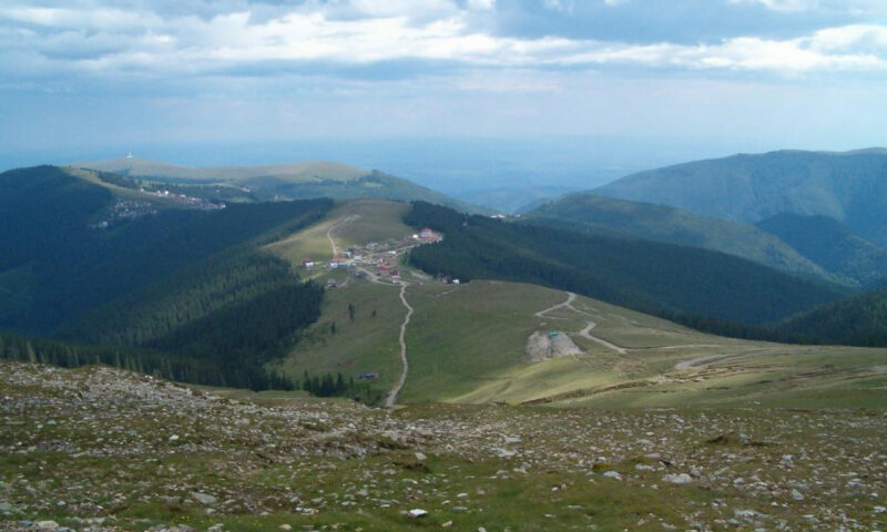 Cuplu din București, dat dispărut după o excursie cu cortul pe Transalpina. Polițiștii, apel către cetățeni