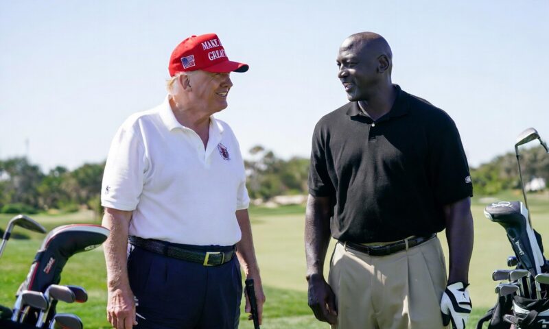 Ce spune Trump despre Michael Jordan și LeBron James