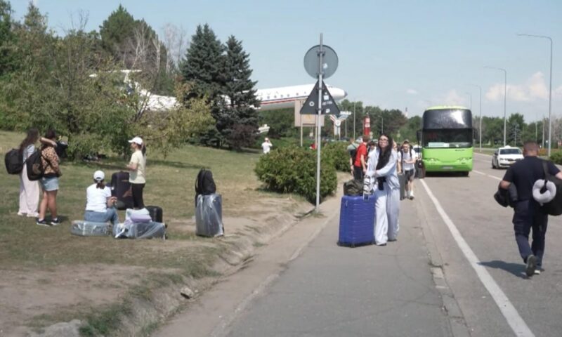Haos rutier la Aeroportul Chișinău în plin sezon estival