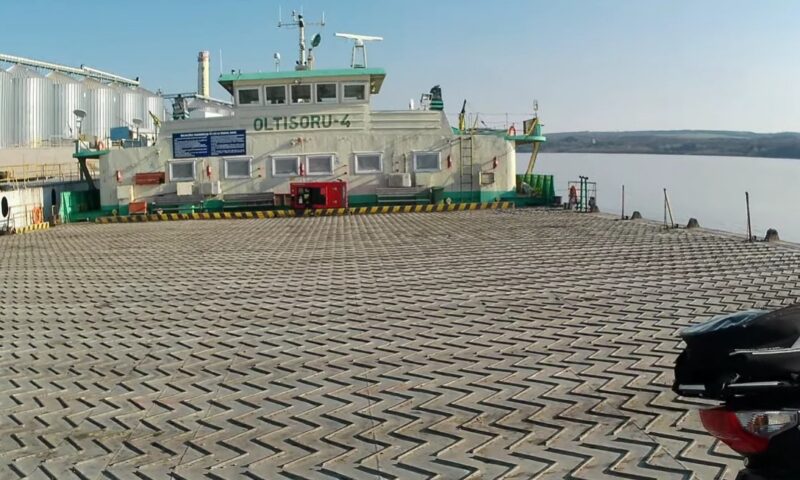 Trecerea cu bacul între România și Bulgaria, oprită pe ruta Zimnicea–Sviștov