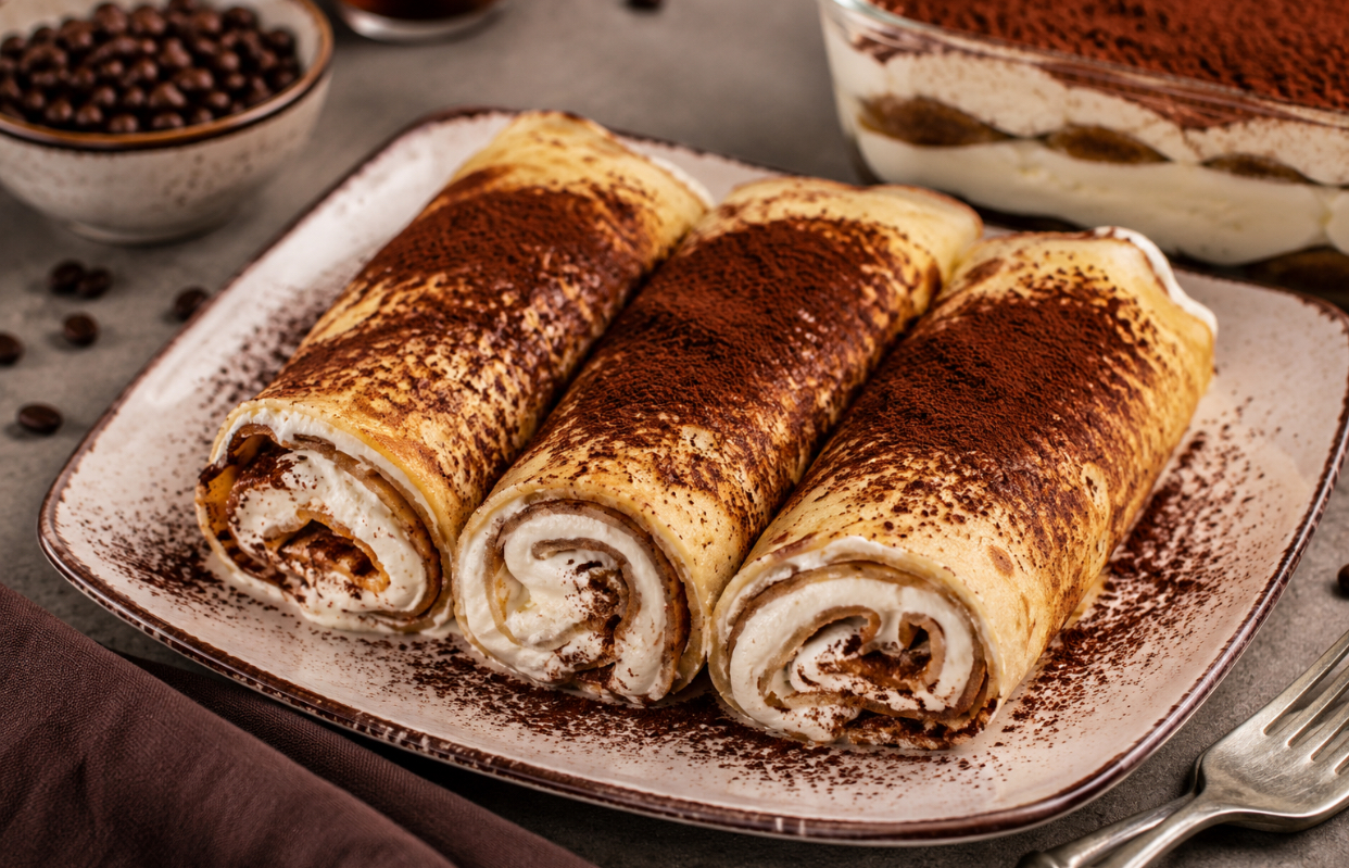 Clătite Tiramisu. Rețeta care face furori pe internet și transformă un desert clasic într-un răsfăț irezistibil