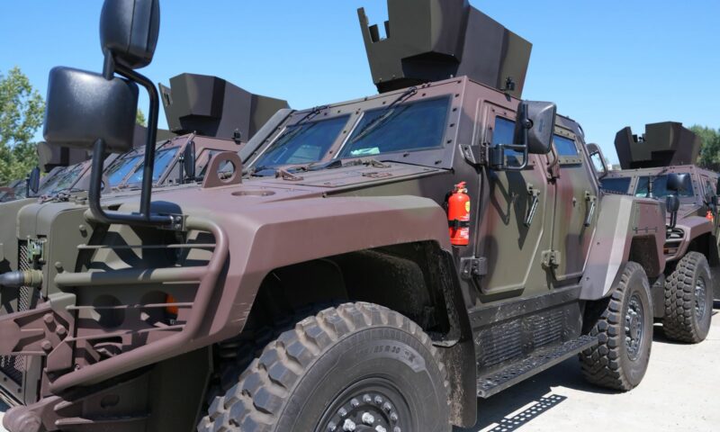 Cum arată noile blindate COBRA II produse în România. Primele vehicule au ajuns deja în dotarea Armatei
