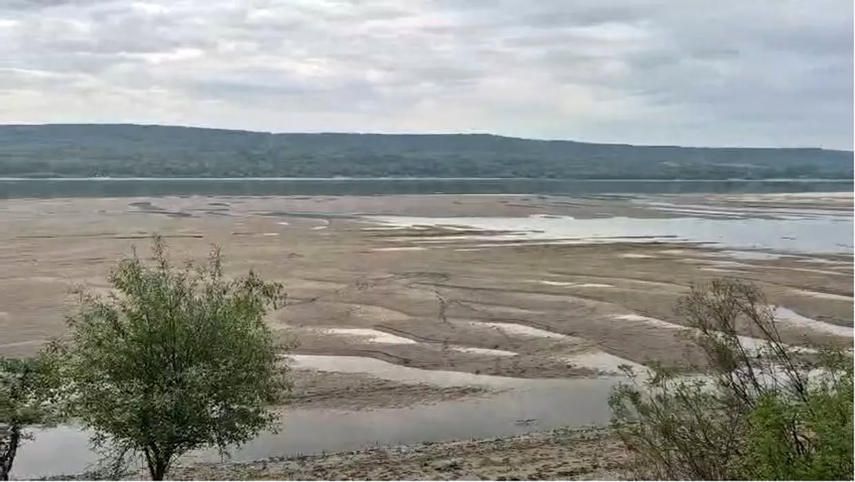 Bolojan scoate de la sertar proiectul abandonat care poate salva Cernavodă