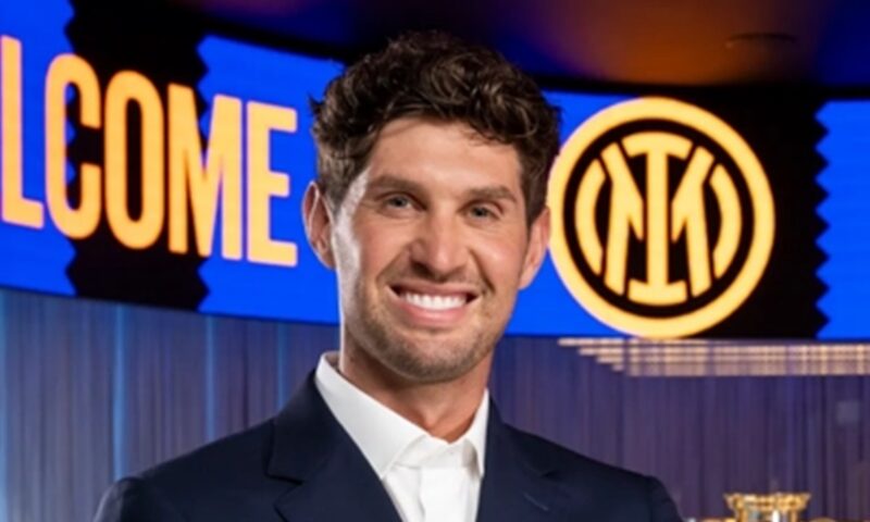 Cristian Chivu îl primește pe John Stones la Inter. Campioana Italiei transferă gratis unul dintre cei mai titrați fundași ai Europei