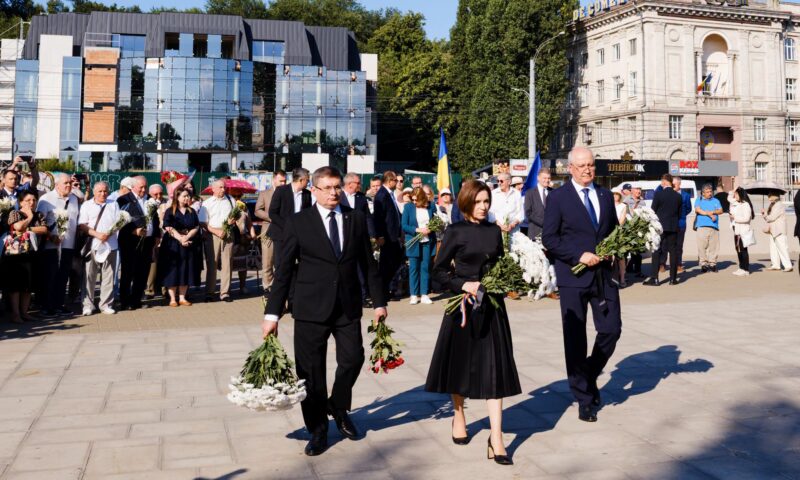 Maia Sandu, la comemorarea victimelor deportărilor: „Rusia lui Putin face astăzi ce făcea puterea sovietică”