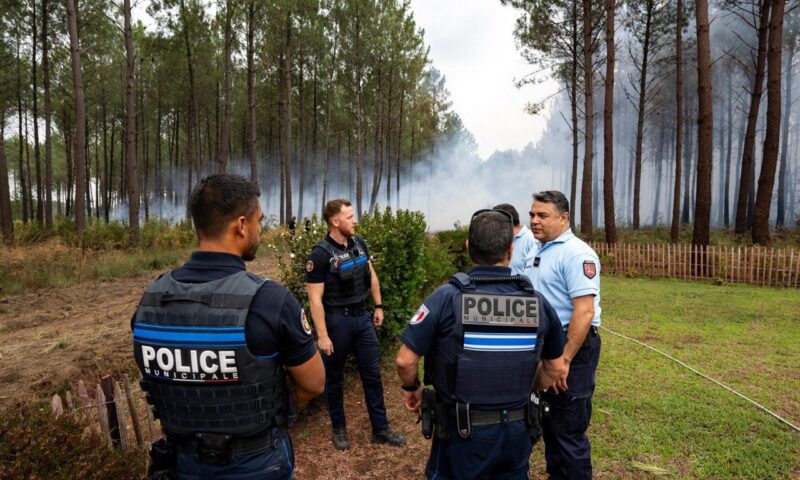 Incendii devastatoare. 300.000 de persoane evacuate în Franța și Spania. Turiștii sunt sfătuiți să evite regiunea Bordeaux