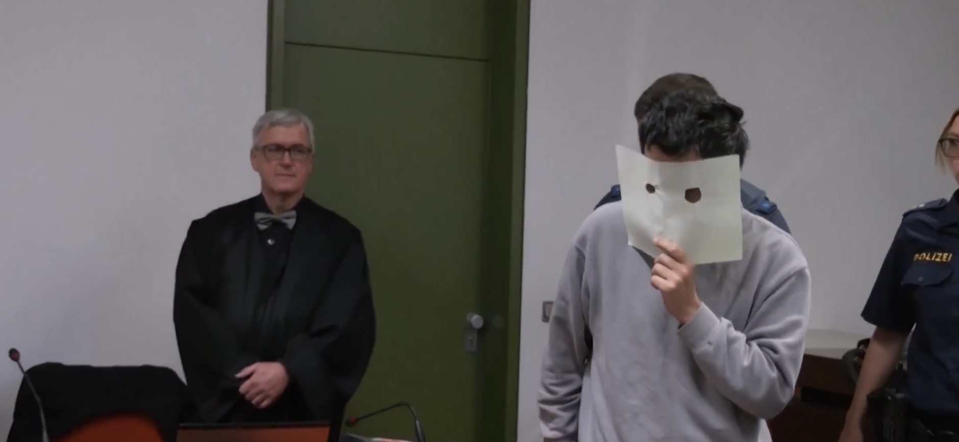 Cumpărate și ținute în sclavie de un cuplu ISIS. Una dintre victime avea doar cinci ani