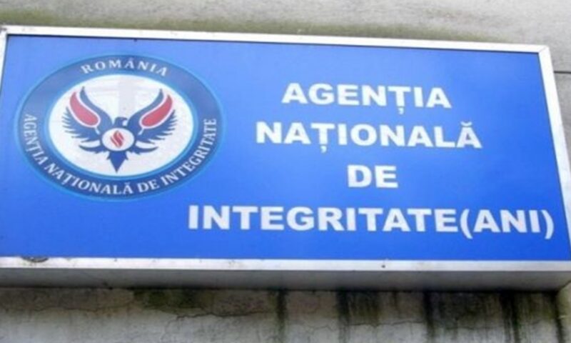 Contre PNL - USR pe Legea ANI. Cum explică Bolojan votul colegilor