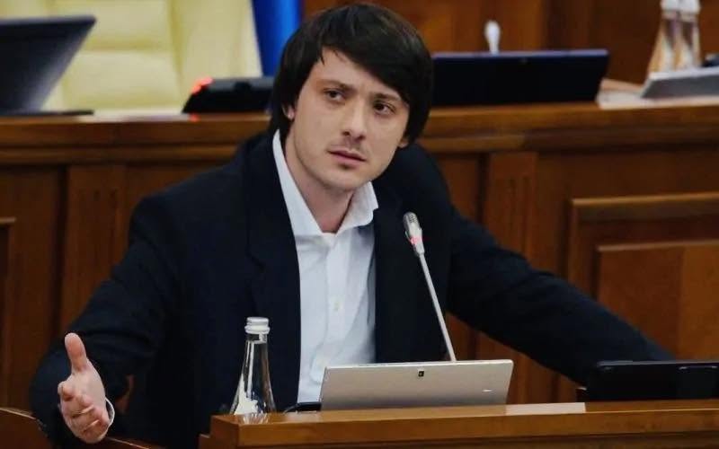 Un deputat din Republica Moldova, inclus în baza de date „Mirotvoreț”. Acuzațiile care îi sunt aduse