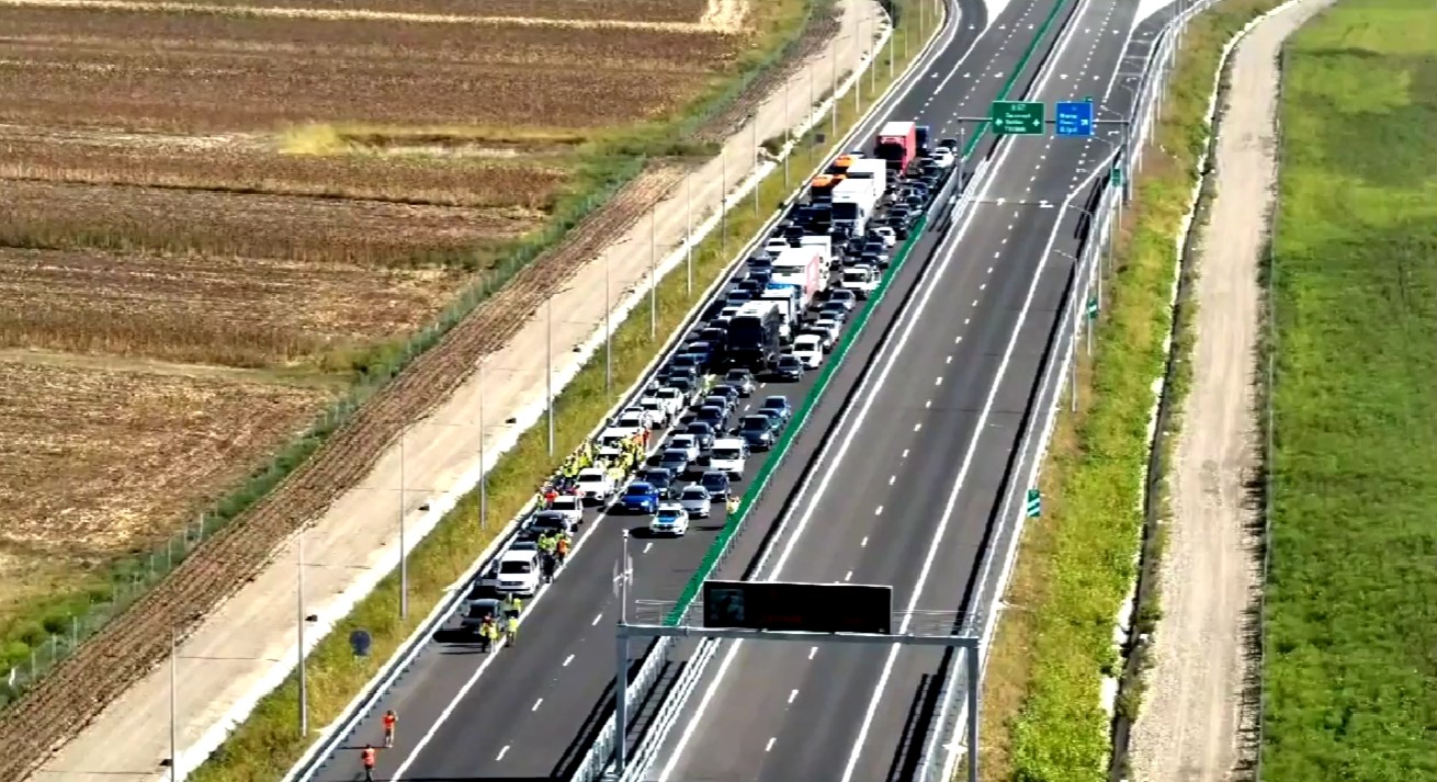 Drumul spre Moldova se scurtează. Câte ore vor face șoferii din București până la Bacău