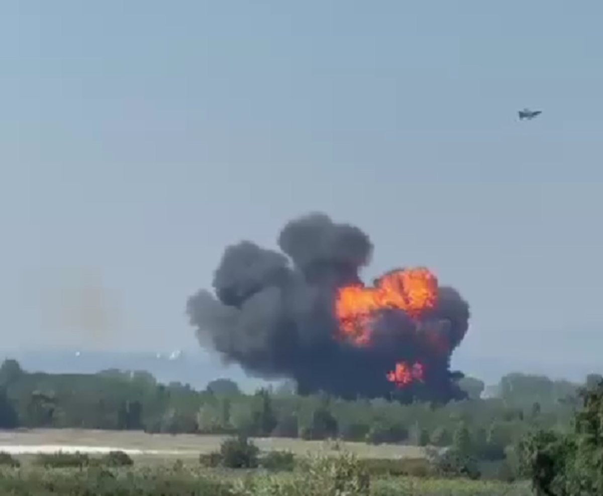 Avion F-16 prăbușit
