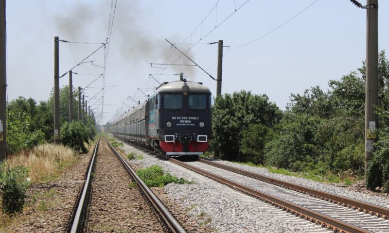 Șinele de cale ferată au ajuns la 53 de grade. CFR a redus viteza trenurilor în Dobrogea