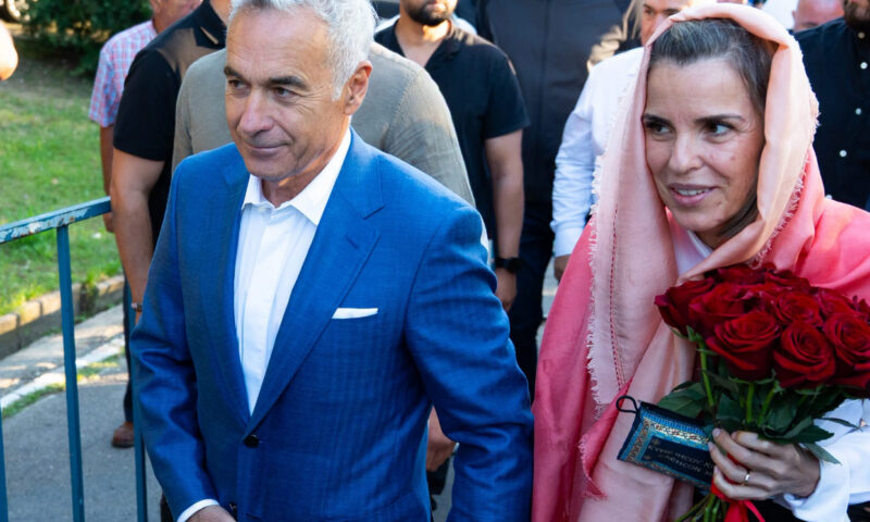 Călin Georgescu, prezent la hramul Mănăstirii Brâncoveni. Mesaj din fruntea AUR