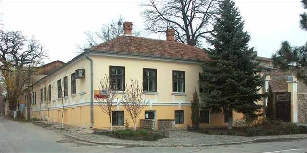 Casa care păstrează tainele masoneriei din Chişinău