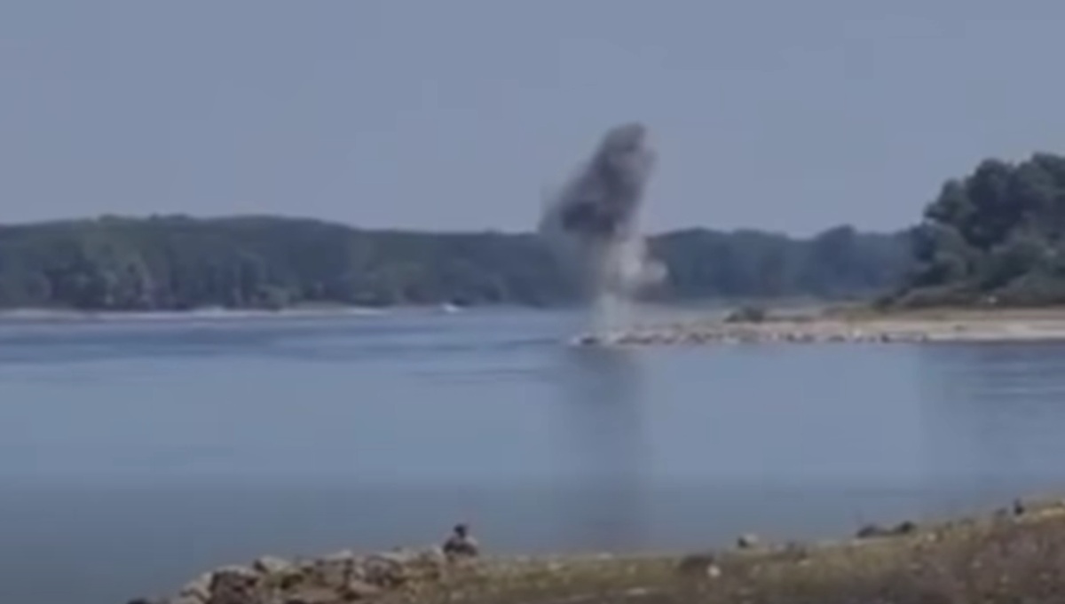 Detonările de lângă Cernavodă nu au spart stânca Pârjoaia. Militarii reiau luni operațiunea