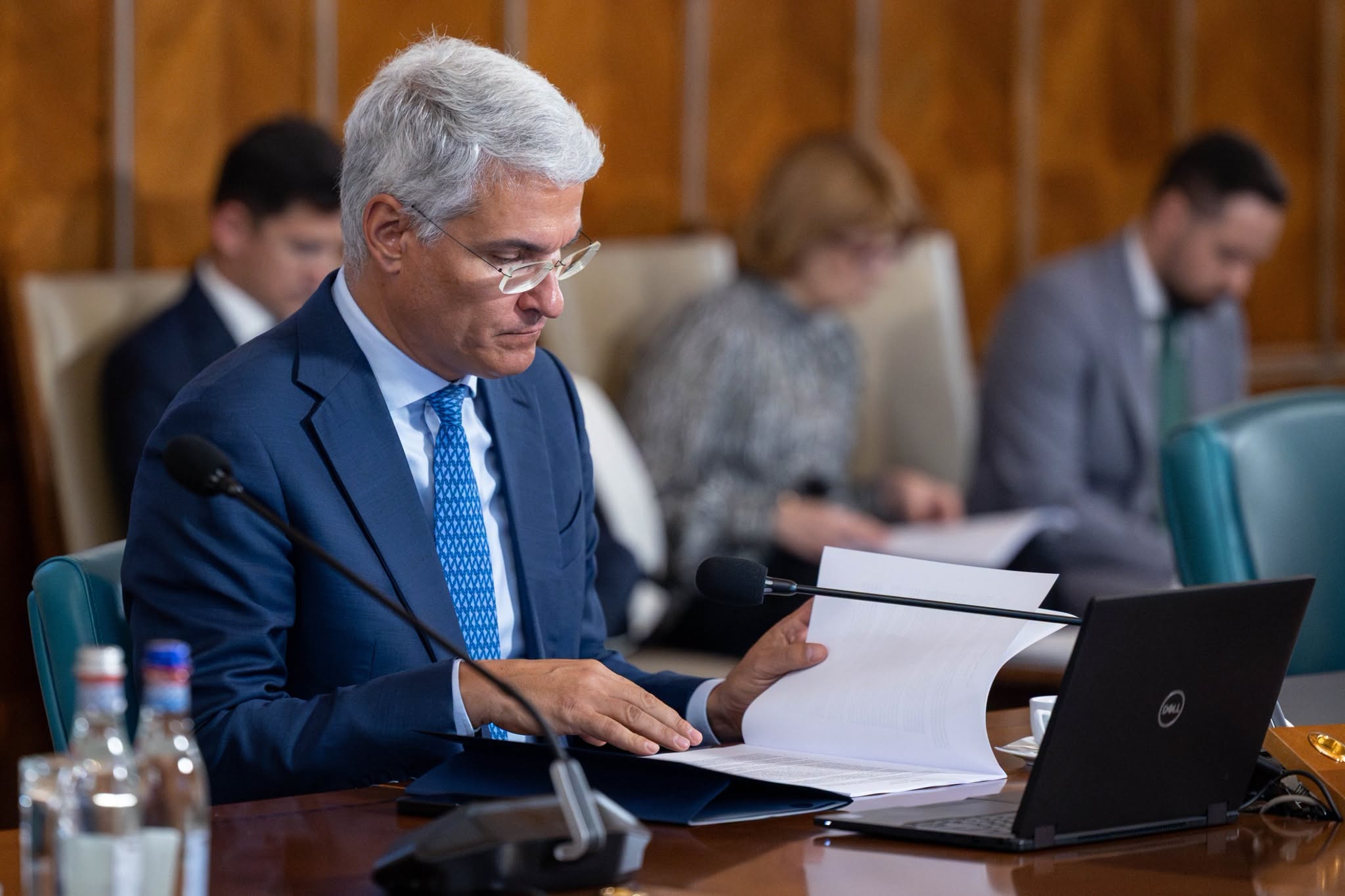 Sindicatul MIPE îl acuză pe Dragoș Pîslaru că distruge sistemul fondurilor europene