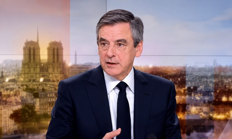 A pierdut una dintre cele mai importante distincții ale Franței. A fost condamnat într-un dosar de angajare fictivă