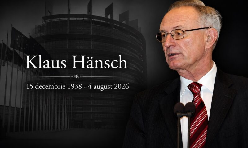 Doliu în Parlamentul European după moartea lui Klaus Hänsch. Politicianul german a susținut România pe drumul către UE