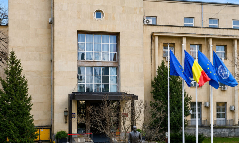 E-mail intern MAE, dezvăluit: Fără bilețele „FFFFFFFF URGENT” și control încrucișat la turnicheți