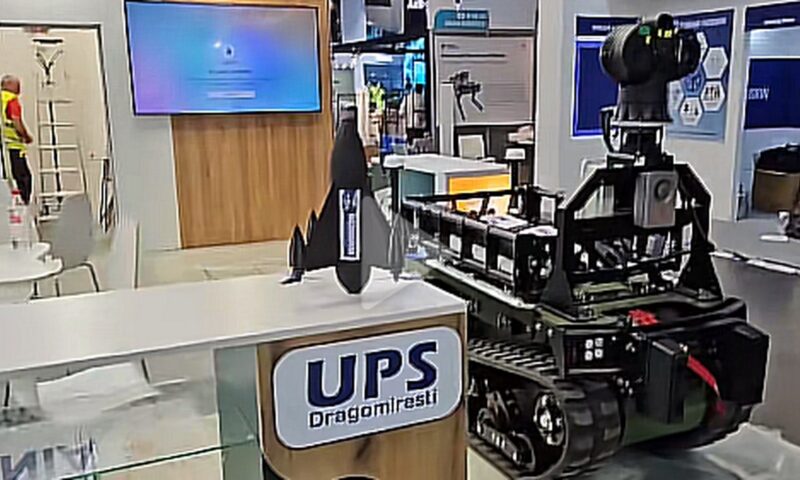 România are un nou robot fără pilot. Max1 poate stinge incendii și doborî drone