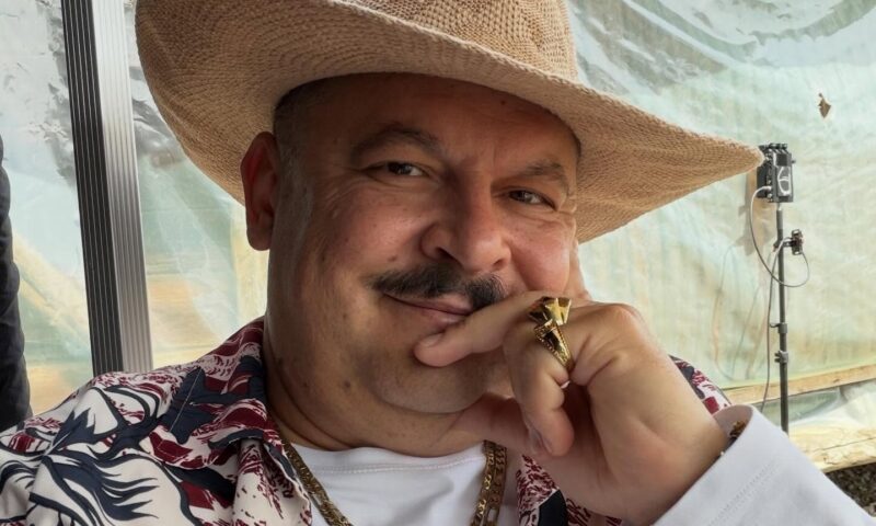 Mihai Bobonete l-a lăsat în urmă pe Bobiță din „Las Fierbinți”. Cum și-a făcut apariția în lumea bună