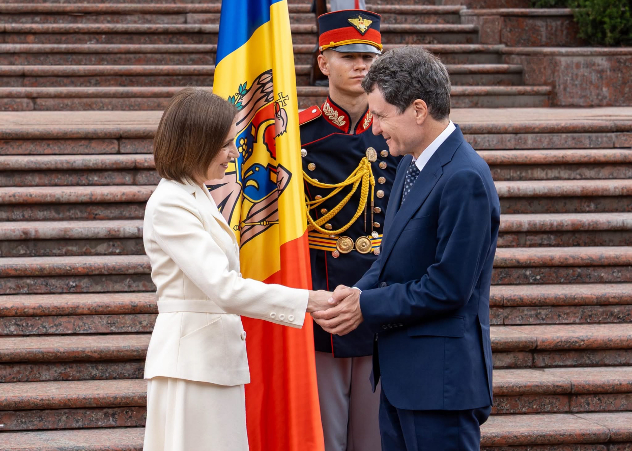 Nicușor Dan și Maia Sandu 2