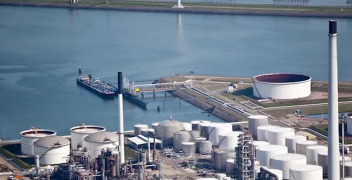 Oil Terminal