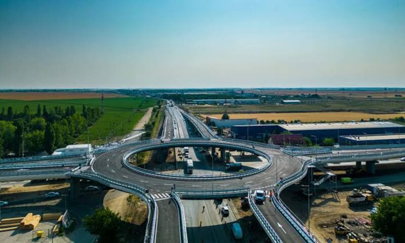 Reparațiile pasajului peste A0, oprite de primarul din Berceni. CNAIR spune că alternativa cerută ar însemna 4,5 km de drum nou