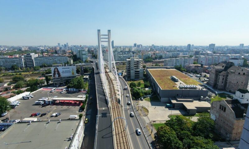 Podul Basarab se redeschide în această noapte. Primăria Capitalei va continua lucrările