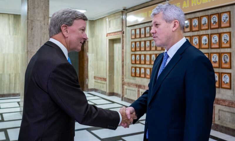 Cătălin Predoiu, întâlnire cu Mike Rogers, șeful Comisiei pentru Forțe Armate din Congresul SUA „Relațiile cu SUA și NATO sunt esențiale pentru securitatea țării noastre”