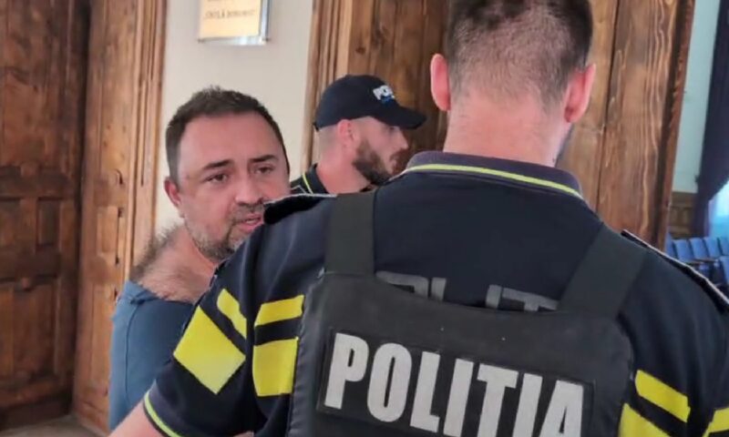 Procuror reținut după incidentul cu armă din Hunedoara. Magistratul susține că „Mafia din Banat” încearcă să-l asasineze