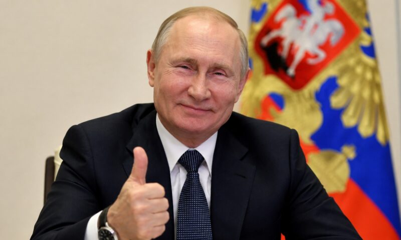 Zeci de mii de oameni s-au îndreptat simultan spre Ceuta. De ce apare și numele lui Vladimir Putin