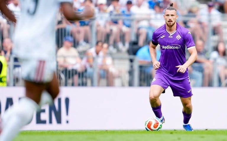 Radu Drăgușin, integralist în meciul amical Real Madrid - Fiorentina 2-2. Cum s-a descurcat tricolorul împotriva galacticilor