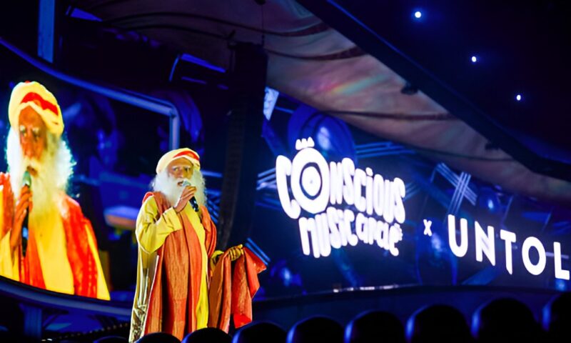 Discursul tip "fast-food spiritual" al lui Sadhguru la UNTOLD, critici dure: „O spiritualitate New Age fără Dumnezeu”