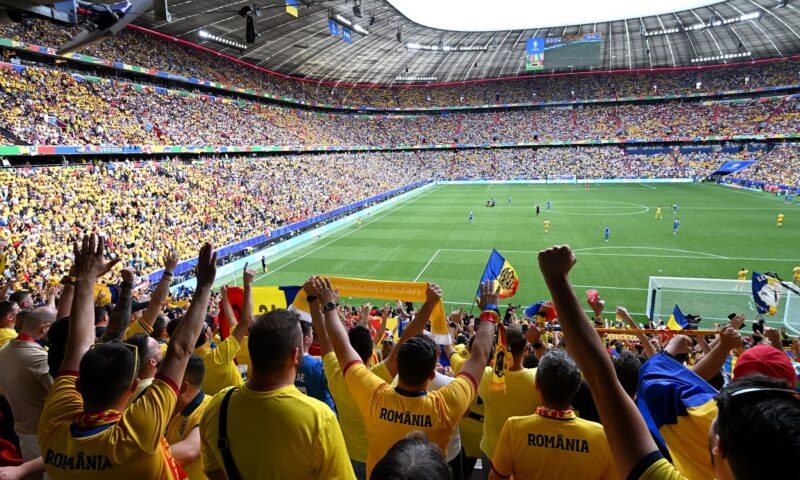România joacă fără public cu Bosnia. Nici copiii nu vor avea acces la meci