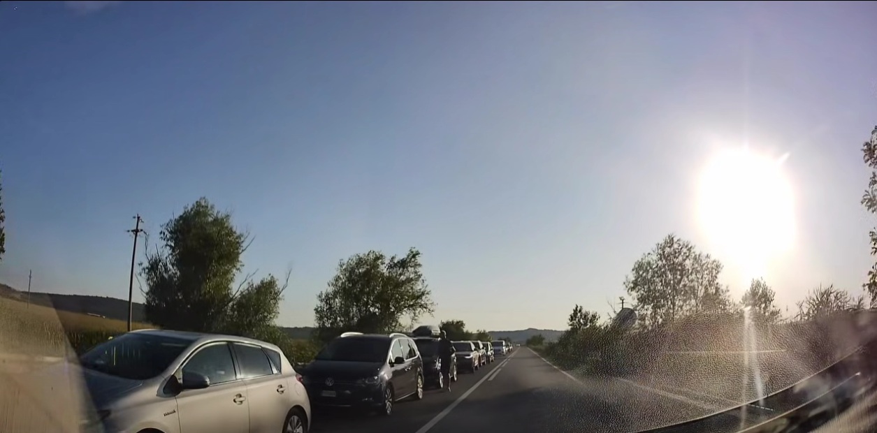 Trafic intens la Vama Sculeni. Autoritățile au deschis toate arterele de control, șoferii au la dispoziție și alte puncte de frontieră