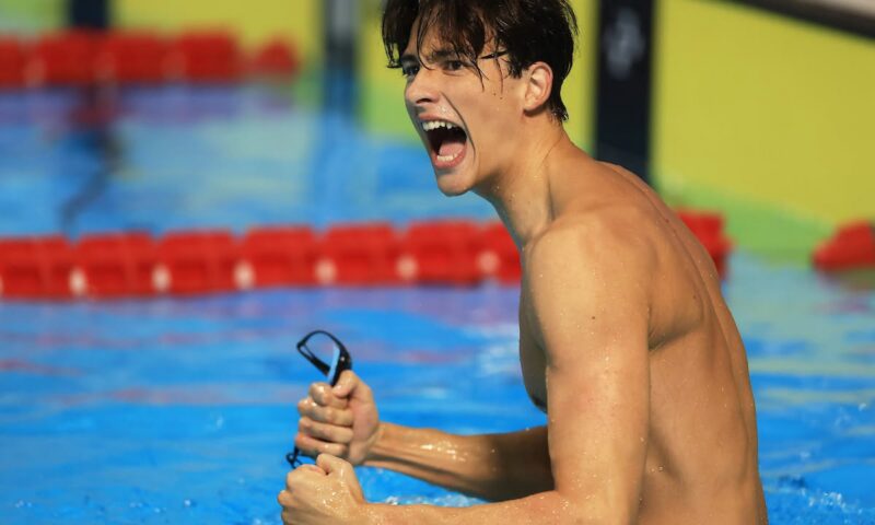 Vlad Mihalache, două recorduri naționale în mai puțin de 12 ore la Campionatul European de nataţie