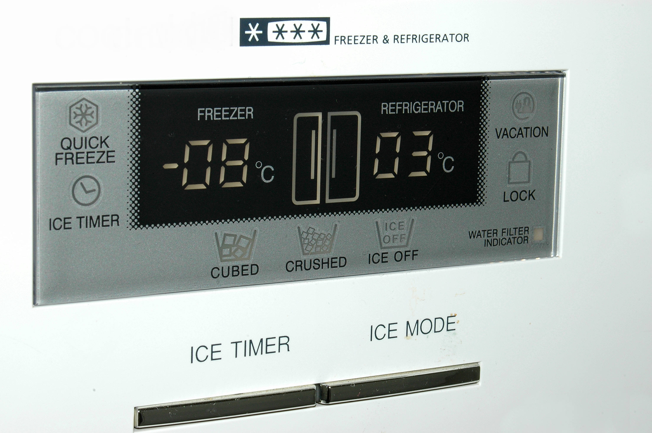 La ce temperatură trebuie să setezi frigiderul. O simplă reglare poate face diferența la factura de energie