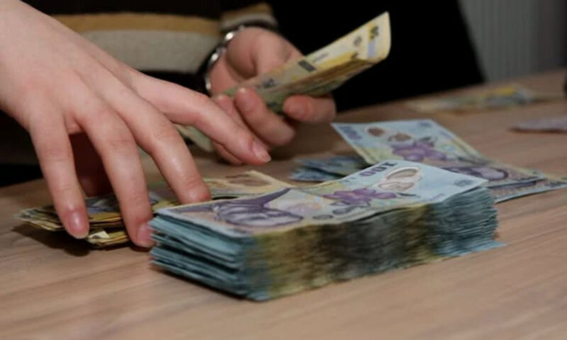 Pensia cu care poți strânge banii pentru o garsonieră în doar câteva luni. Cine o încasează