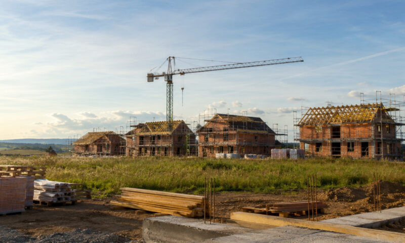 Avizele pentru construcții, reunite într-o singură comisie. Noul mecanism digital din Codul Urbanismului