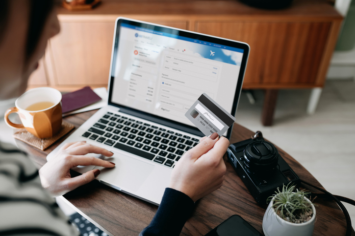 Cum transformă tehnologia accesul la credite și servicii bancare