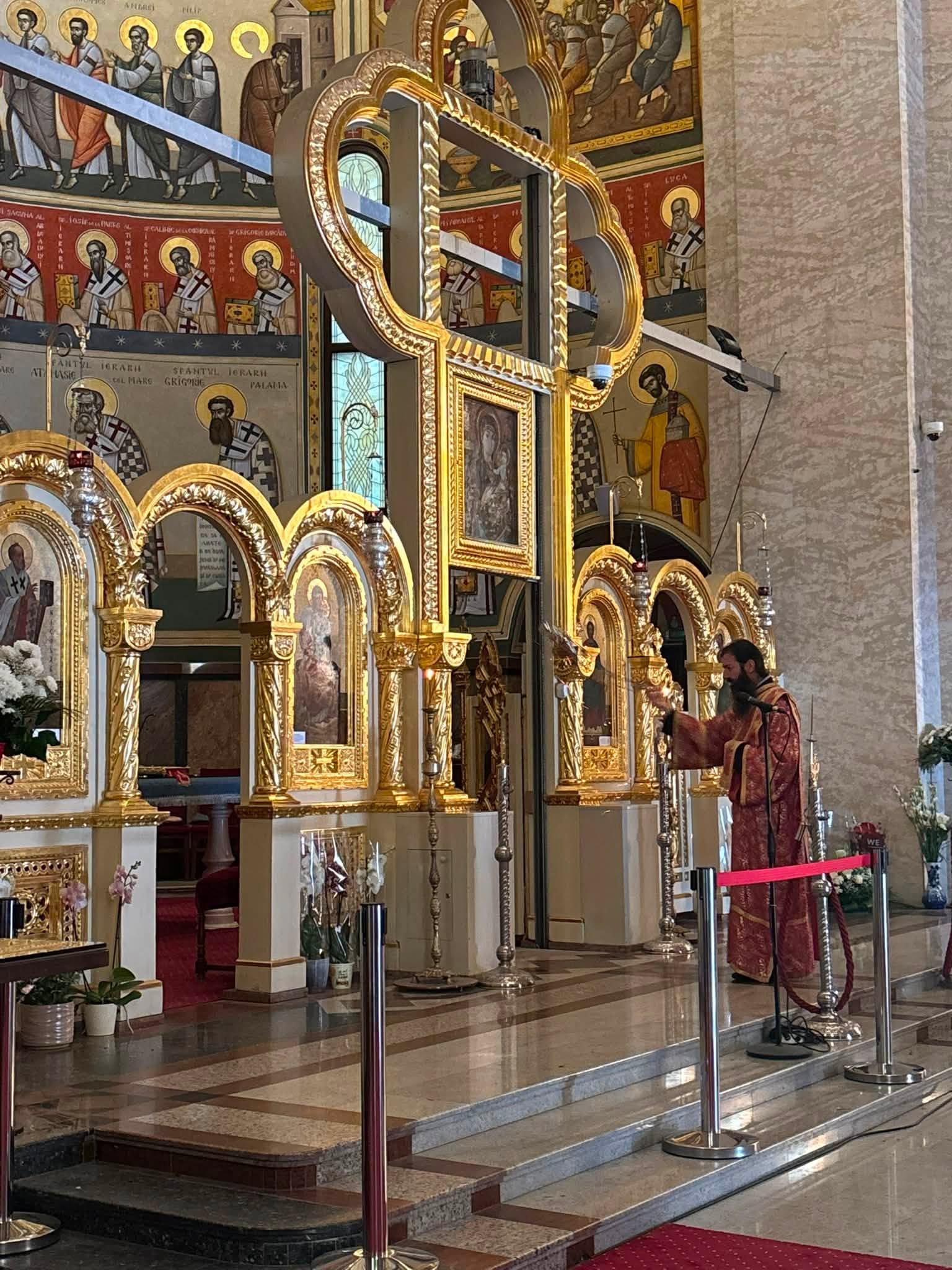 Mii de pelerini sunt așteptați la Mănăstirea Nicula de Hramul Adormirii Maicii Domnului