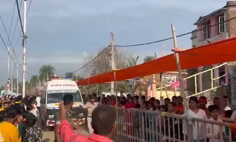 Incident tragic în timpul unei sărbători hinduse. Șapte oameni au murit, iar mai mulți au fost răniți
