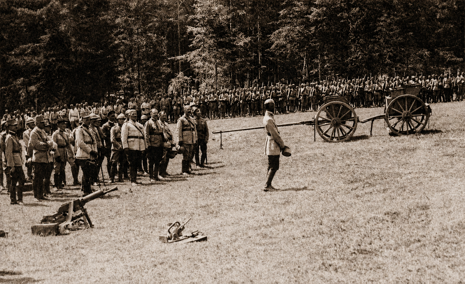 Regele Ferdinand pe frontul de la Mărășești, 1917