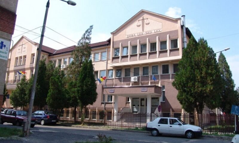 Procuror din Caraș-Severin, reținut după un incident cu o armă letală într-un local din Hunedoara