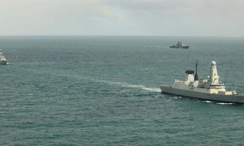 Marina britanică a urmărit nave rusești timp de 72 de ore, în apropierea Canalului Mânecii
