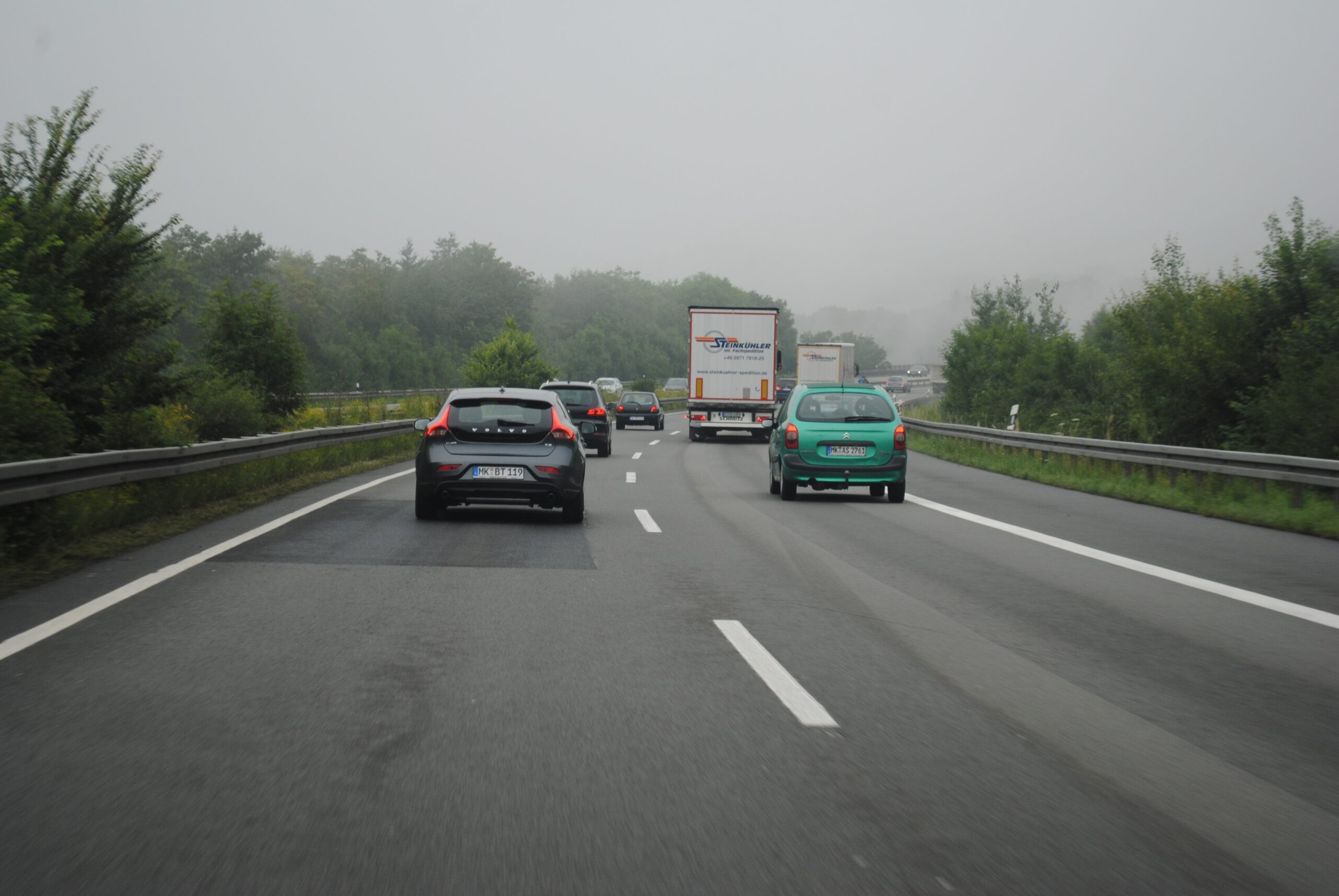 Regula care schimbă totul în cazul unei depășiri. Ce prevede Codul Rutier