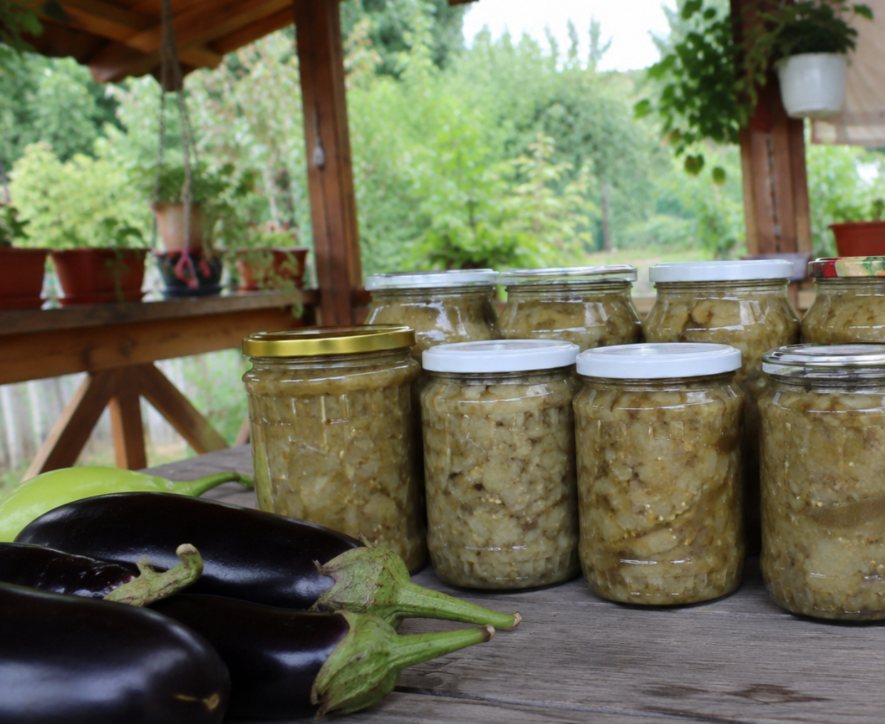Trucul simplu pentru a avea vinete pentru salată toată iarna. Nu ai nevoie de congelator