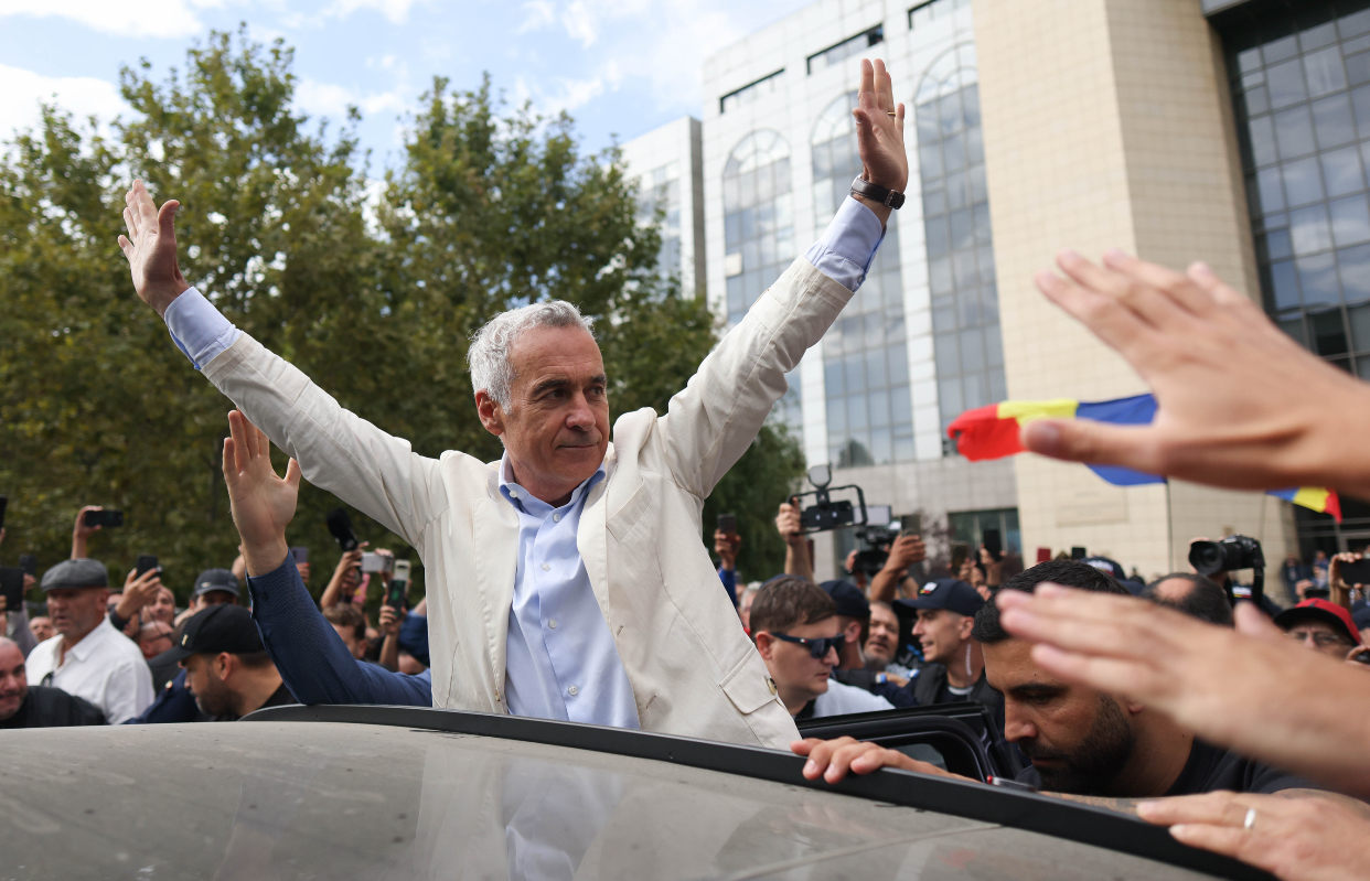 Călin Georgescu, după ce a scăpat de arest: „Dumnezeu e mare”