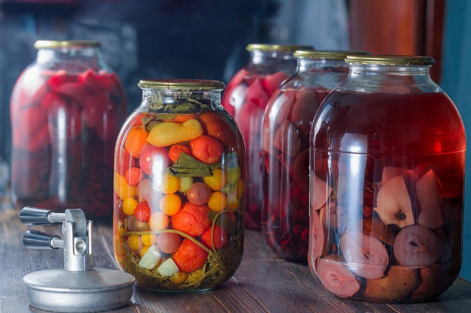 Rețetă tradițională de compot de prune. Pontul pentru un desert gustos și aromat ca la bunica